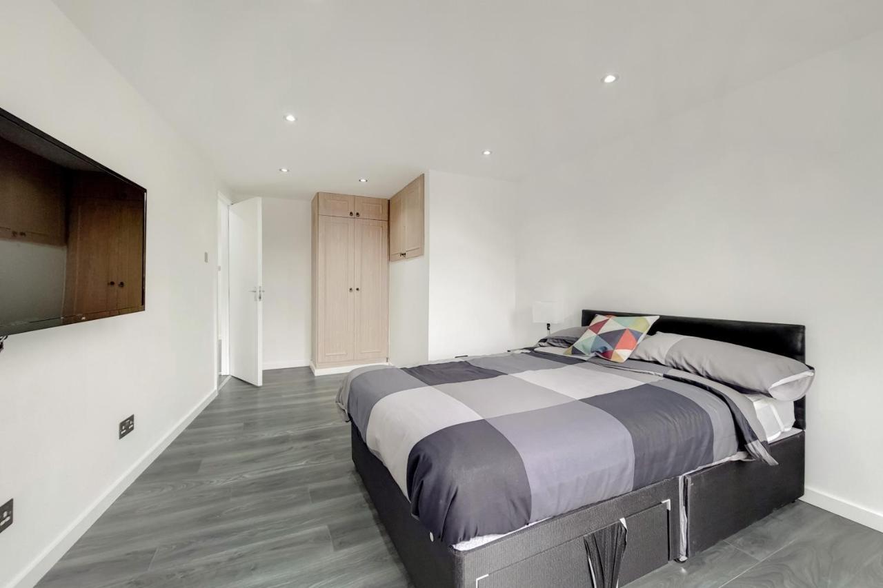 Lovely 4 Bed Apartment Perfect For Families! Londres Exterior foto