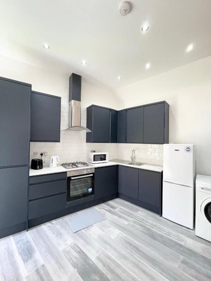 Lovely 4 Bed Apartment Perfect For Families! Londres Exterior foto